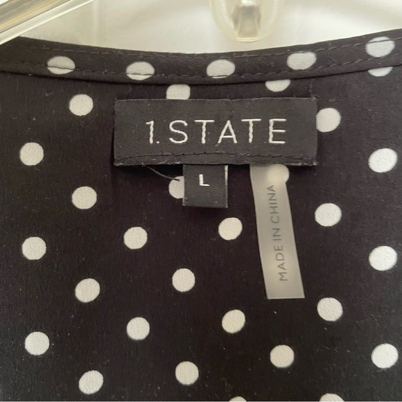 1 State Women’s Long Sleeve V-neck Blouse - Picture 4 of 4